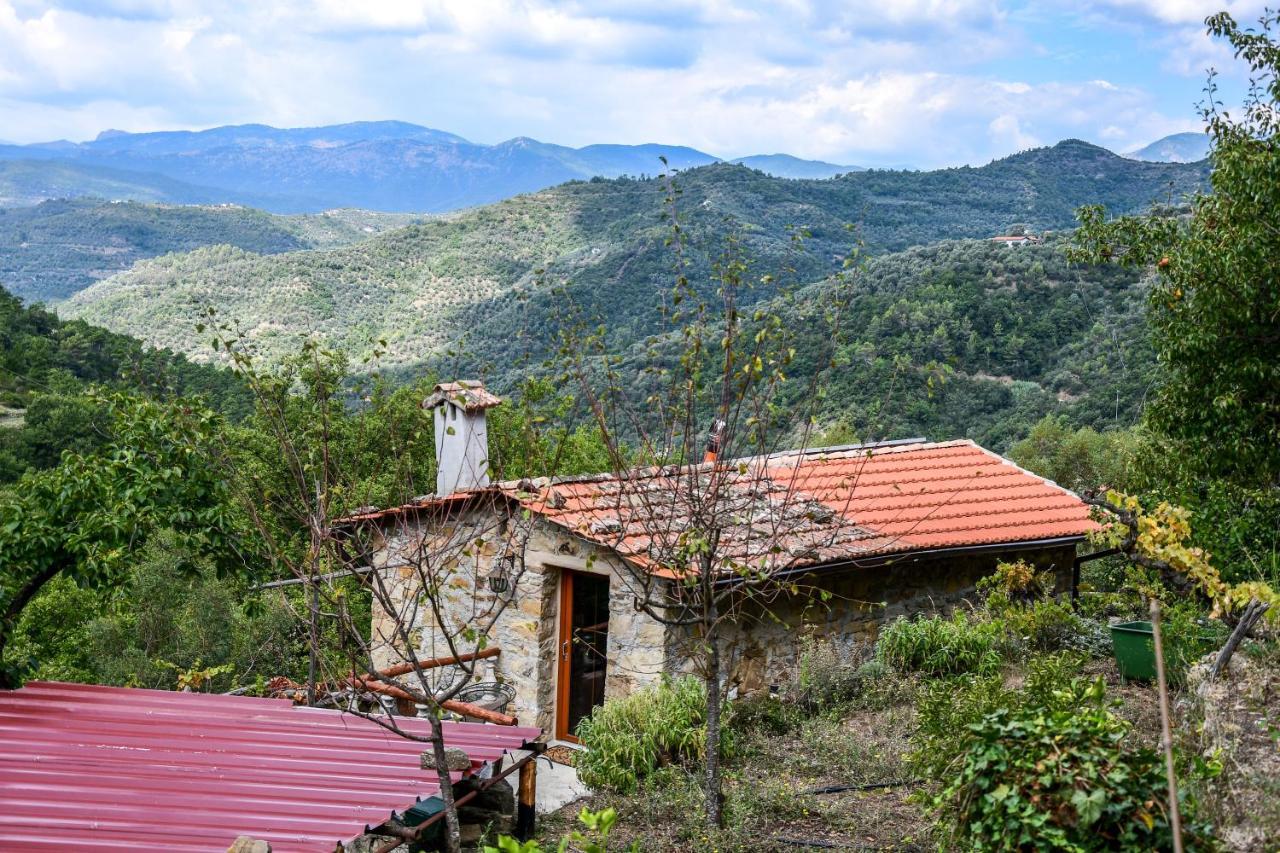 Casa Lucertola Villa Apricale Exterior foto