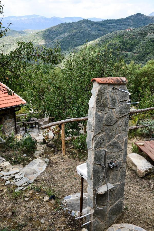 Casa Lucertola Villa Apricale Exterior foto